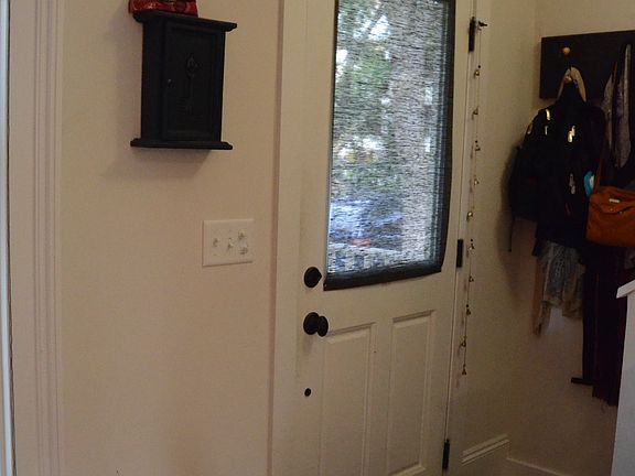 5th image of 696 4th St E