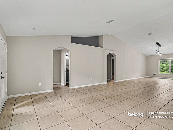 3rd image of 58 Raleigh Dr