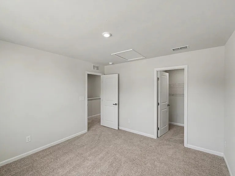10051 Florentine Way — Photo 13