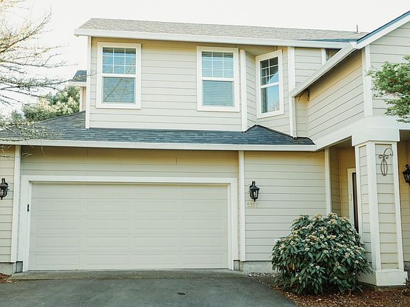 2nd image of 2357 NE 12th Way