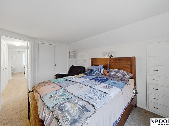 3rd image of 1301 N Hancock St