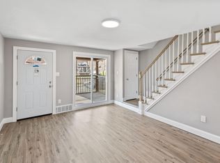 240 Spring Valley Rd, Darby, PA 19023