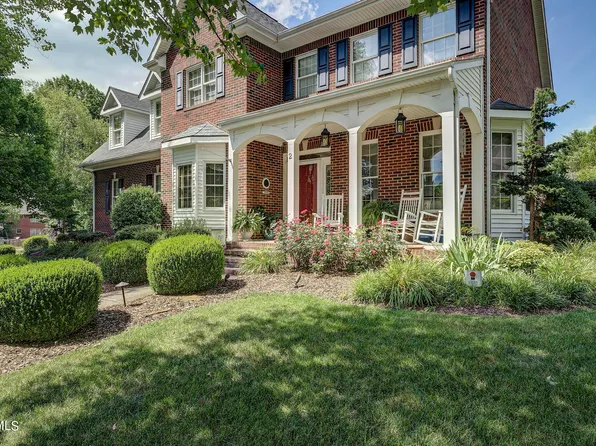 2 Caitlin Ct, Johnson City, TN 37604