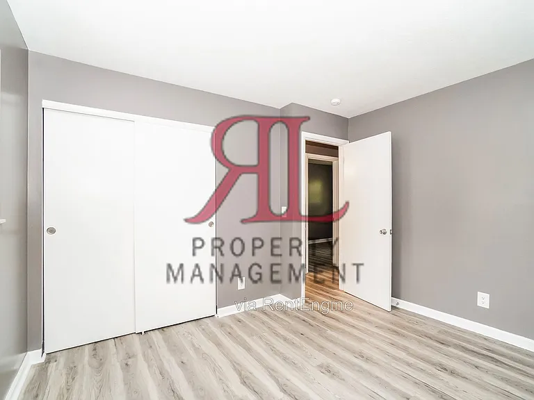 1422 Weldon Ave — Photo 8