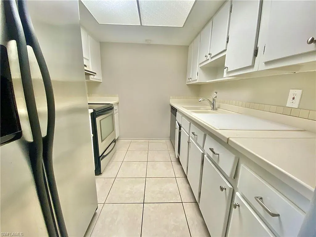 2 bed, 2.0 bath, 956 sqft, $1,500 — Photo 4