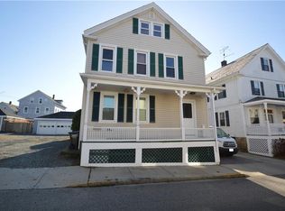 19 Dixon St #2, Newport, RI 02840