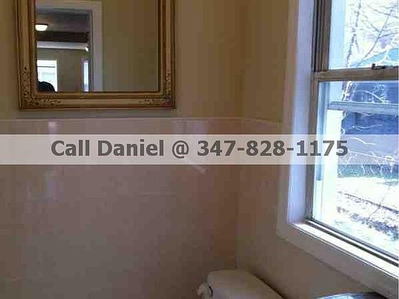 3rd image of Mangin Ave