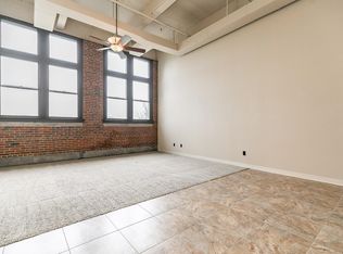 905 3rd St SE, Cedar Rapids, IA 52401