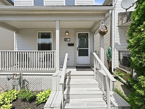 2nd image of 69 Hillyard St