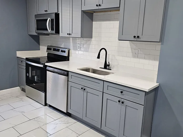 2647 N Charles St #1 — Photo 22