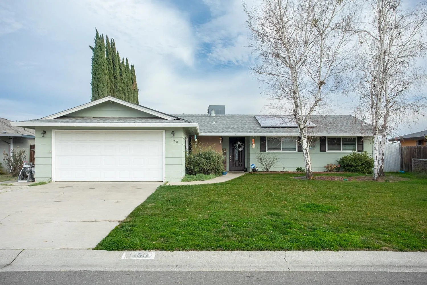 1360 Buchanan Rd photo 1