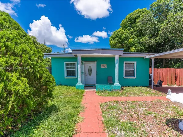 2415 NW 162nd Ter, Miami Gardens, FL 33054
