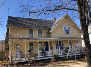 52 Maple St, Shelburne, MA 01370