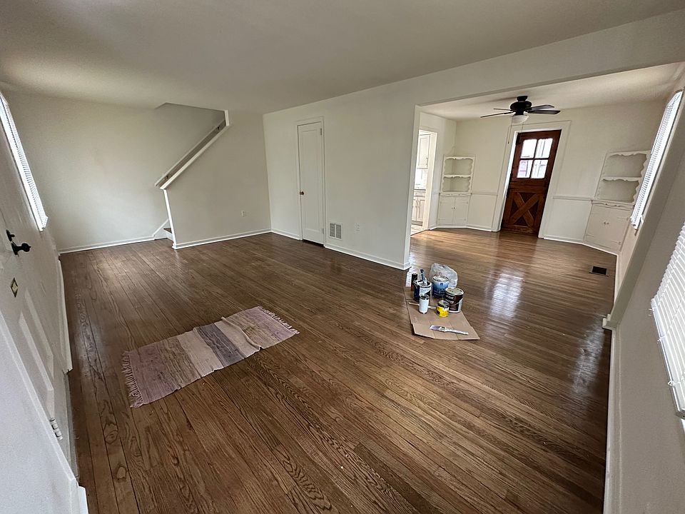 Living room dining room, open plan living.