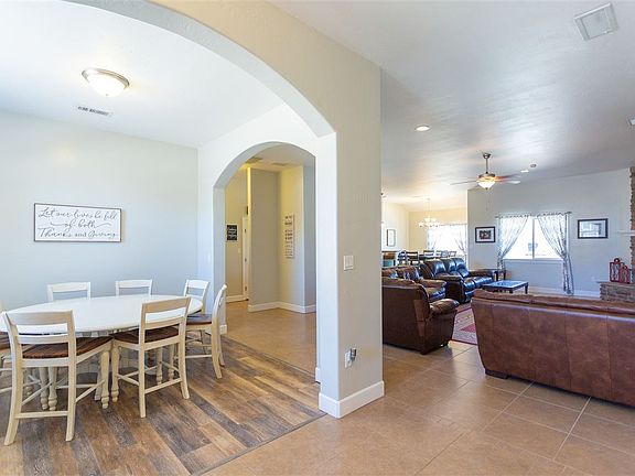 2nd image of 1303 Sorrento Dr