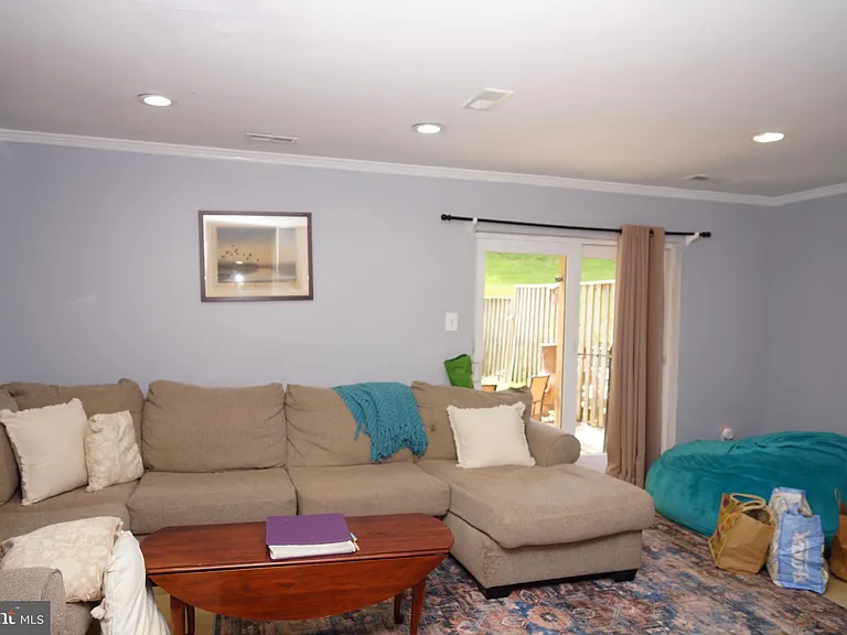 8 Cross Falls Cir — Photo 24