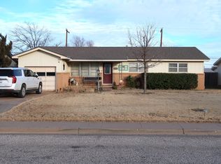 1506 Garland St, Plainview, TX 79072