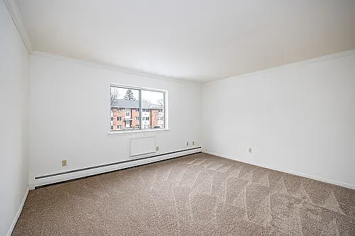 Clintwood Apartments — Photo 43