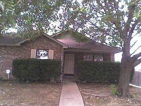 1st image of 860 Weaver St