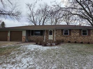 385 South Woodland Drive, Whitewater, WI 53190