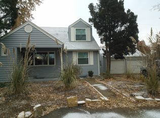 1922 SW Fairlawn Rd, Topeka, KS 66604