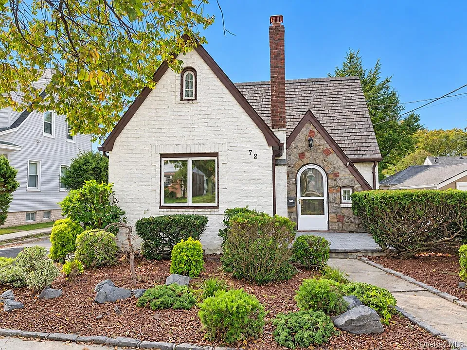 72 Primrose Ave