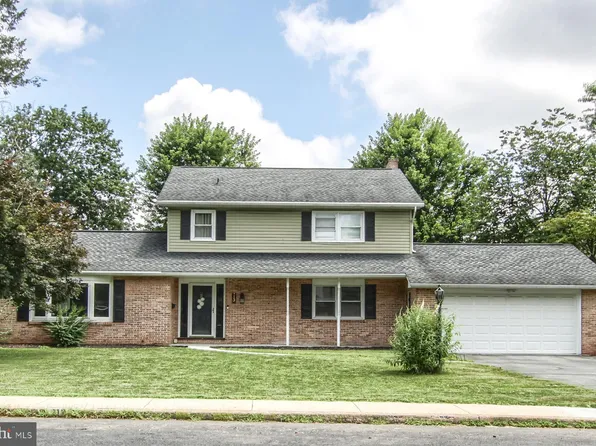 713 Yorkshire Dr, Carlisle, PA 17013