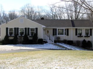 37 Longmeadows Rd, Wilton, CT 06897