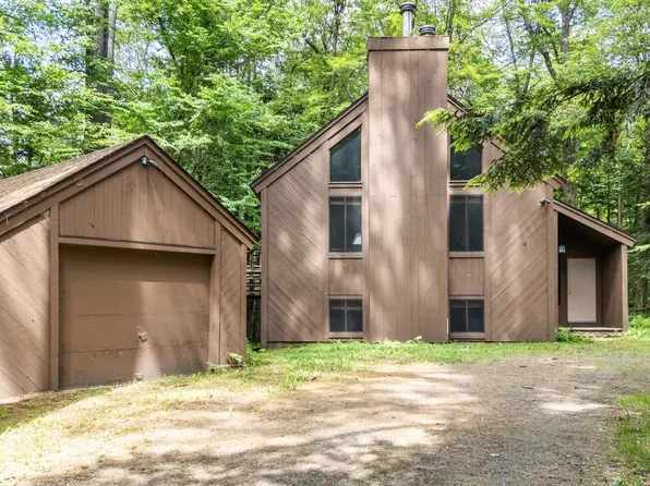 49 Longwood Drive, Grantham, NH 03753