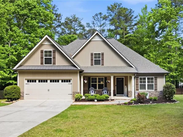 7202 Tara Dr, Villa Rica, GA 30180