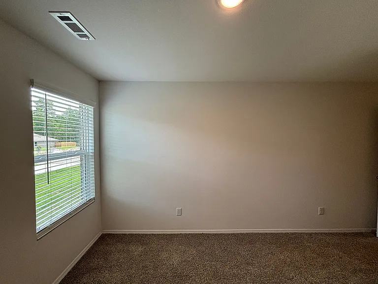 145 Stone Canyon Dr — Photo 10