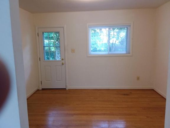 5th image of 3312 Potterton Dr