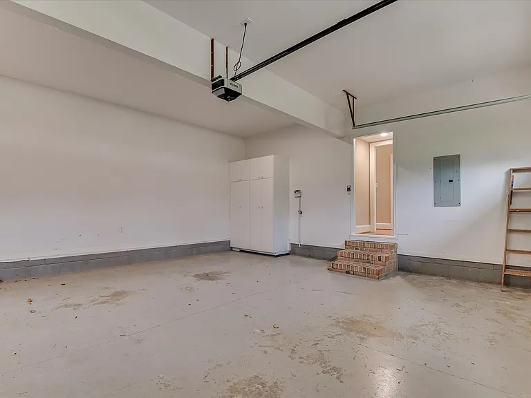 3659 Bay Point — Photo 4
