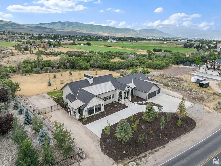 5240 Lake Creek Rd — Photo 43