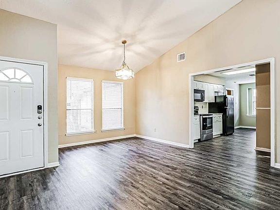 3rd image of 17323 Shrub Oak Dr
