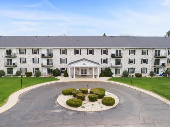 125 N University DRIVE #104, West Bend, WI 53095