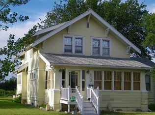 306 Jackson Ave W, Lisbon, ND 58054