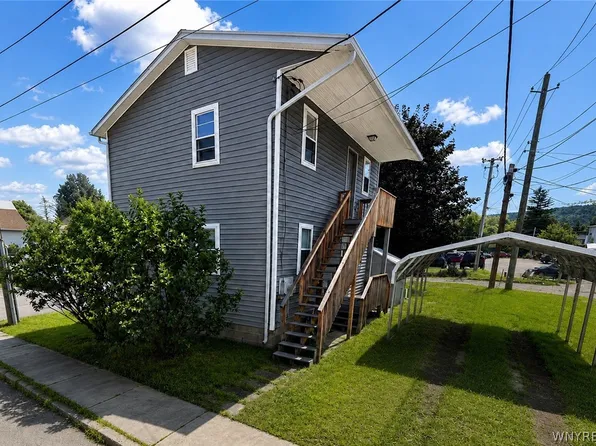 2 Driscall Ave, Greene, NY 13778