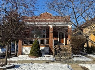 2414 Harvey Ave, Berwyn, IL 60402