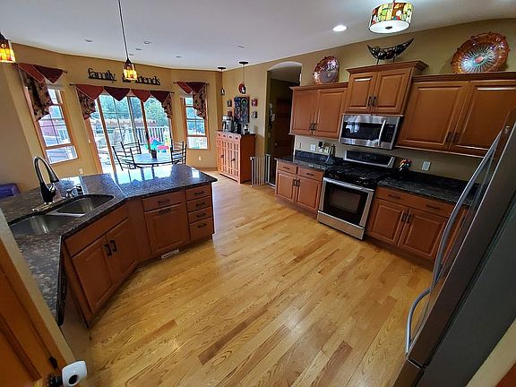 5th image of 11225 W Meadowcreek Dr