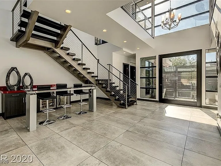 54 Coralwood Dr — Photo 4