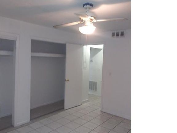 2nd image of 114 Pearl St APT 103