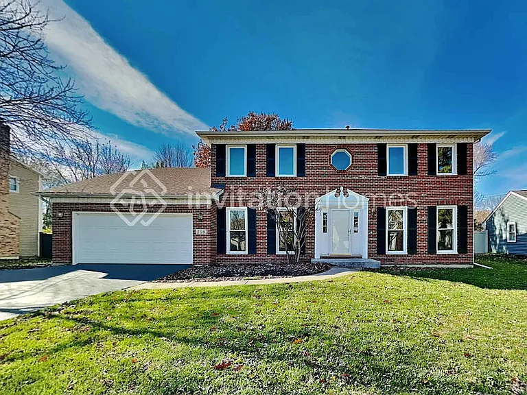 109 Northampton Dr — Photo 1