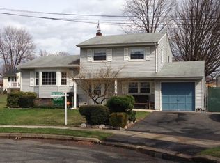 132 Turner St, Port Reading, NJ 07064