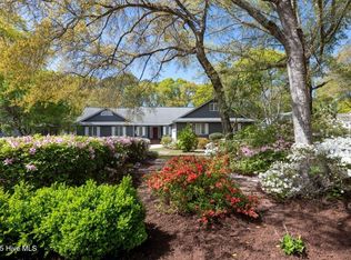 401 Sea Trail Dr W, Sunset Beach, NC 28468
