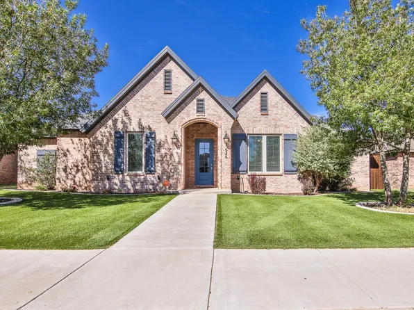 626 N 9th St, Wolfforth, TX 79382