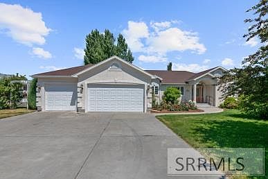 1st image of 2510 Blue Canyon Dr