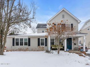 555 Ocean Rd, Spring Lake, NJ 07762