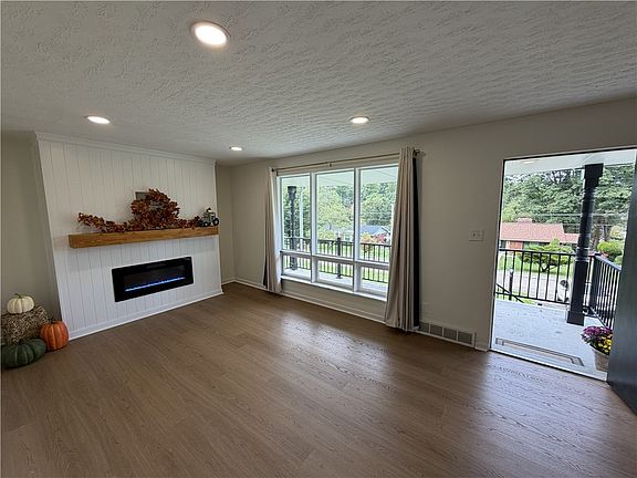 5th image of 507 Edgehill Dr