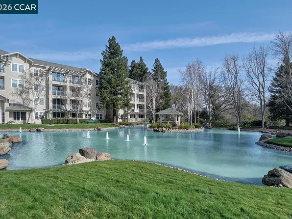 1860 Tice Creek Dr APT 1226, Walnut Creek, CA 94595